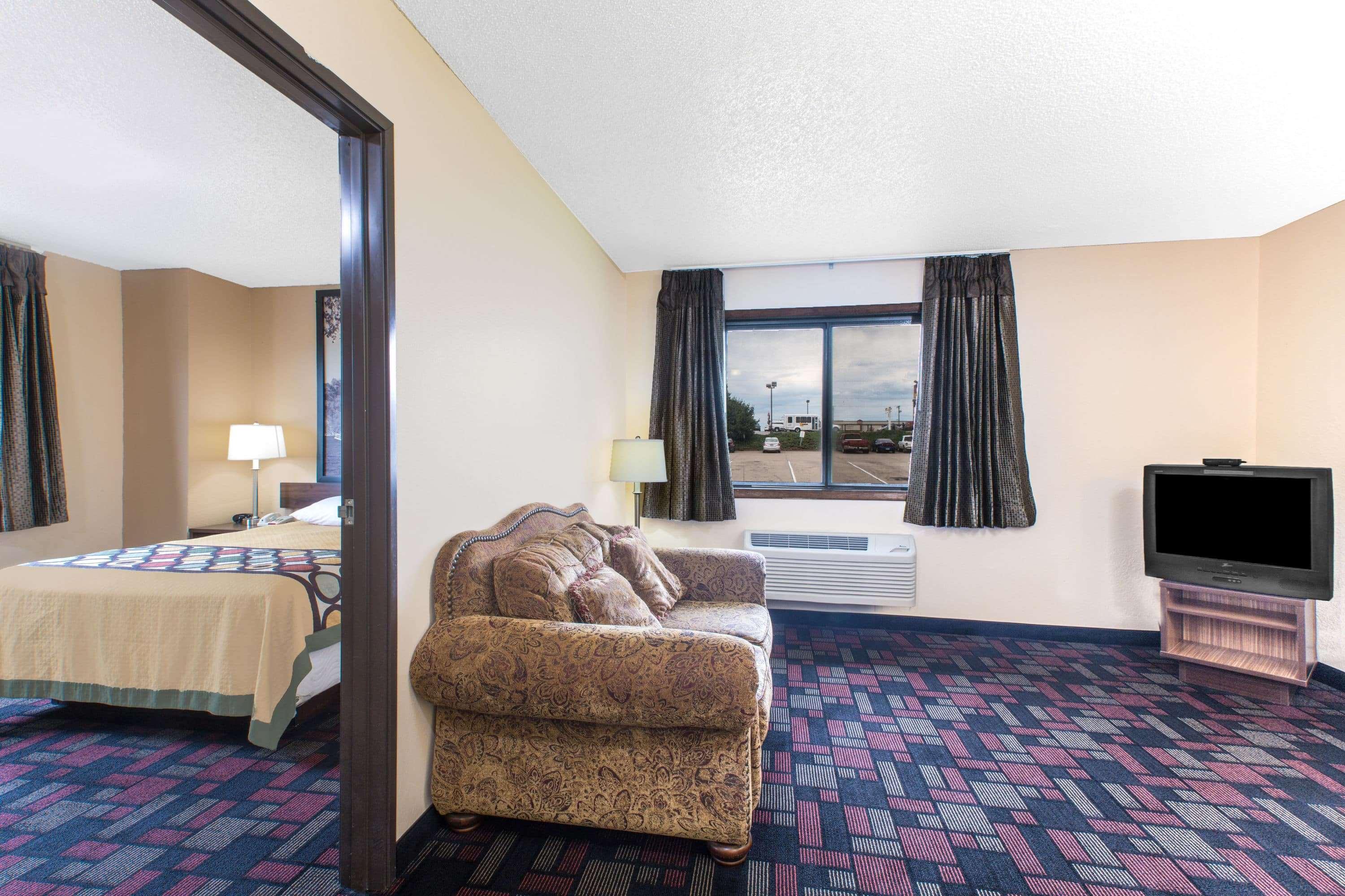 Super 8 By Wyndham Boonville Luaran gambar